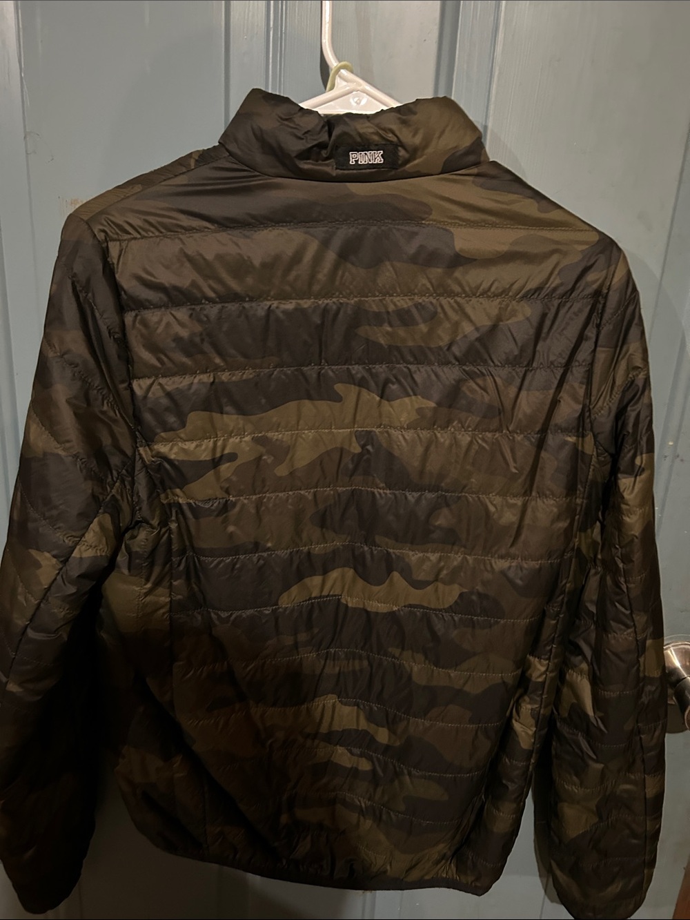 PINK Victoria's Secret Men's Camo Quilted Puffer Jacket - Olive/Black